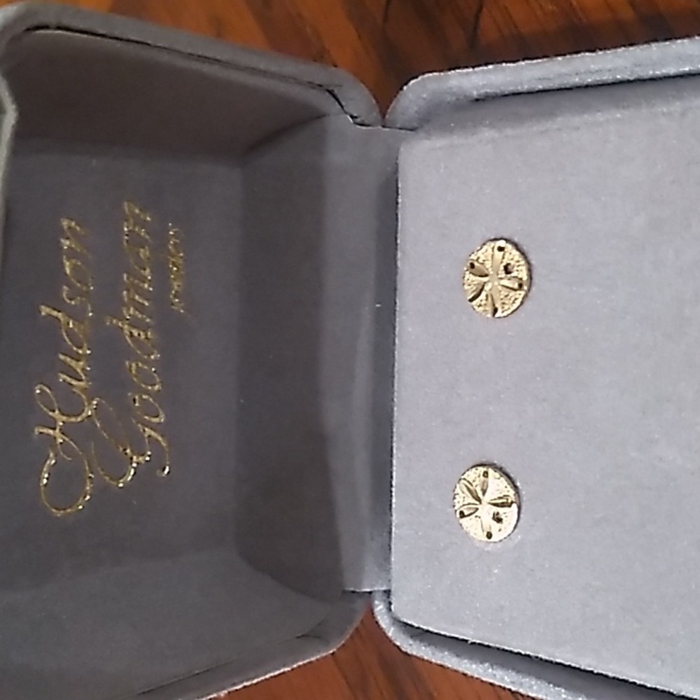 Gold Sand Dollar Earrings - Picture 7 of 7